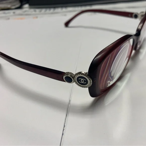 Chanel glasses with hard case - Picture 3 of 14